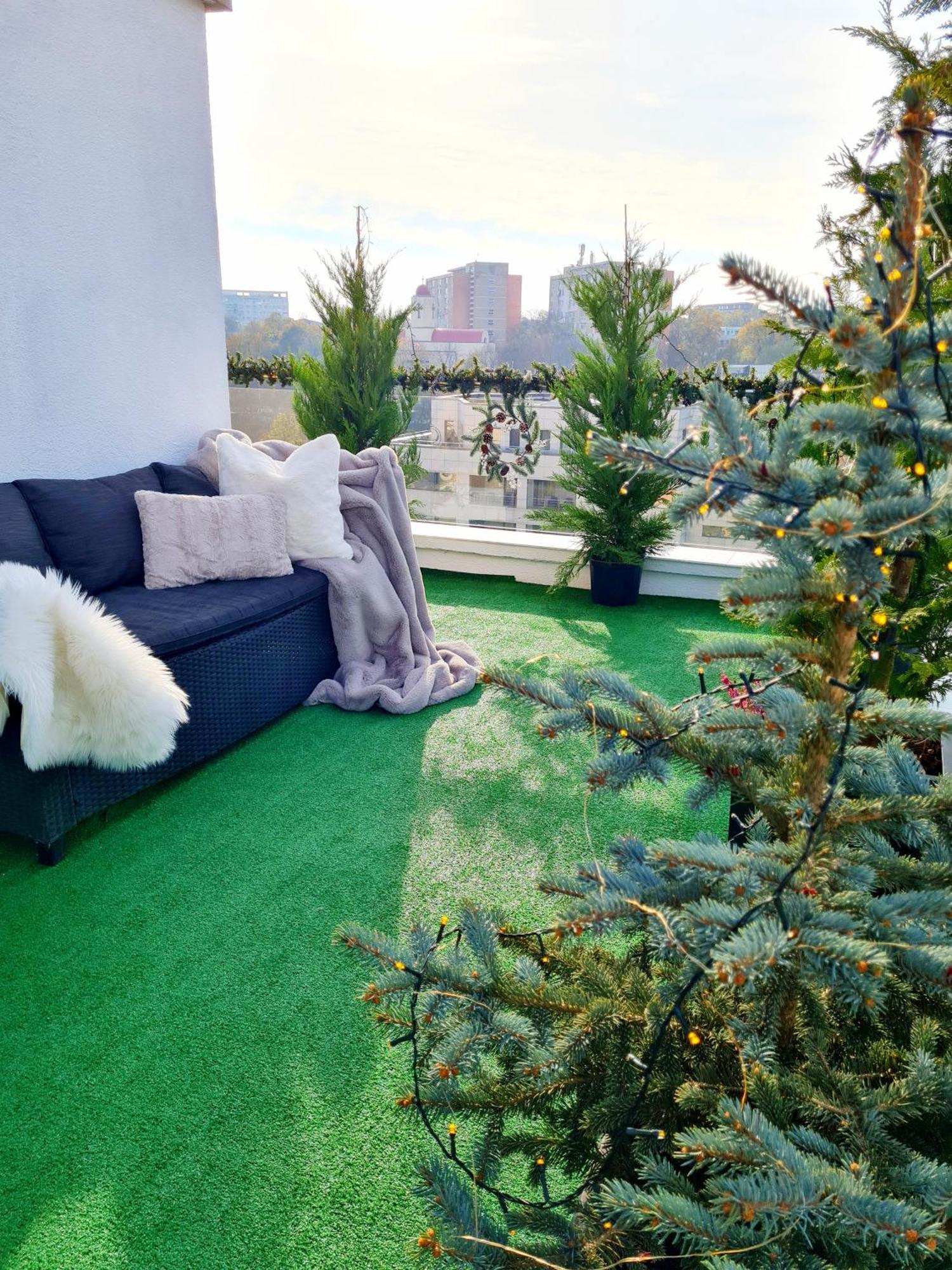 Penthouse Aeroport Iasi Apartment Ngoại thất bức ảnh