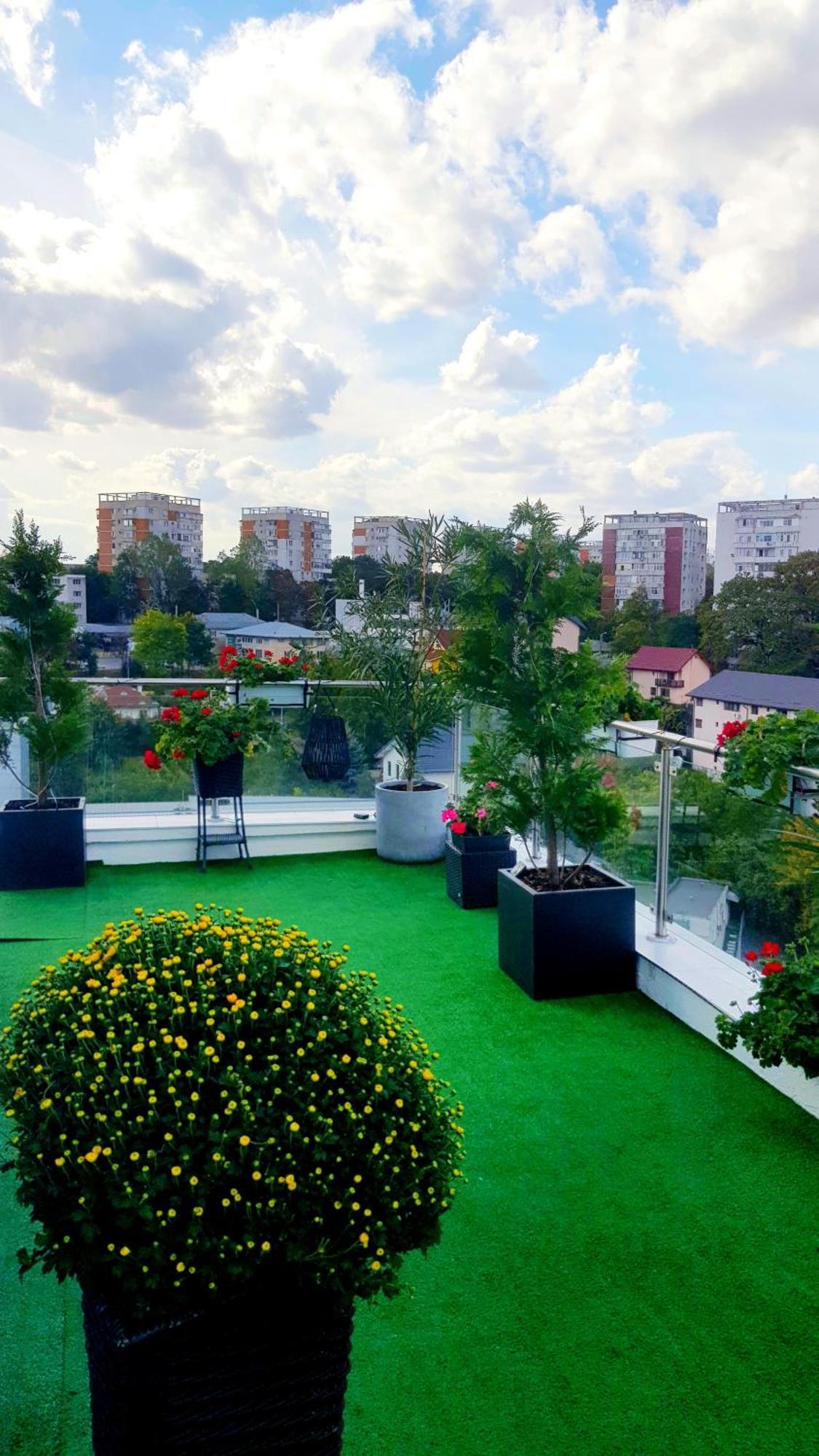 Penthouse Aeroport Iasi Apartment Ngoại thất bức ảnh